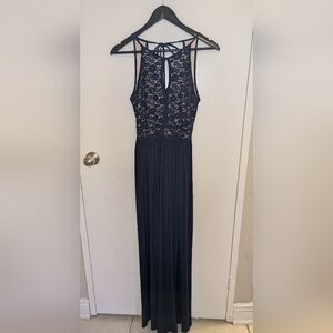 Elegant Navy Blue Lace Formal Dress